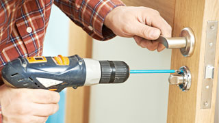 Automotive Locksmith at 92602, California